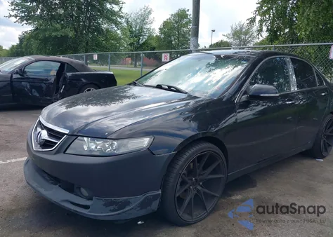 2004 Acura Tsx z USA, uszkodzony, nr VIN JH4CL96824C008397